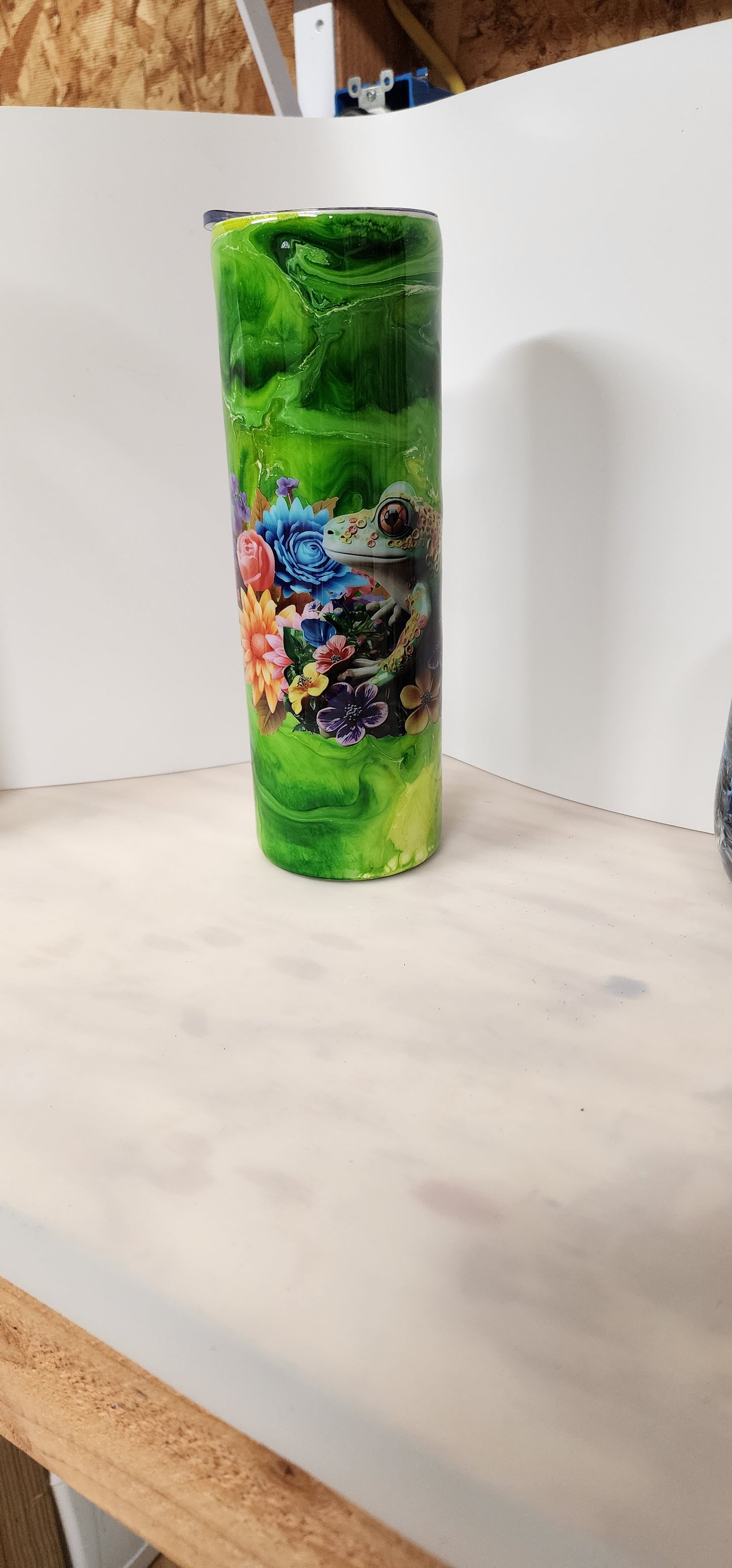 30z Frog and Flowers Stainless Steel insulated Tumbler