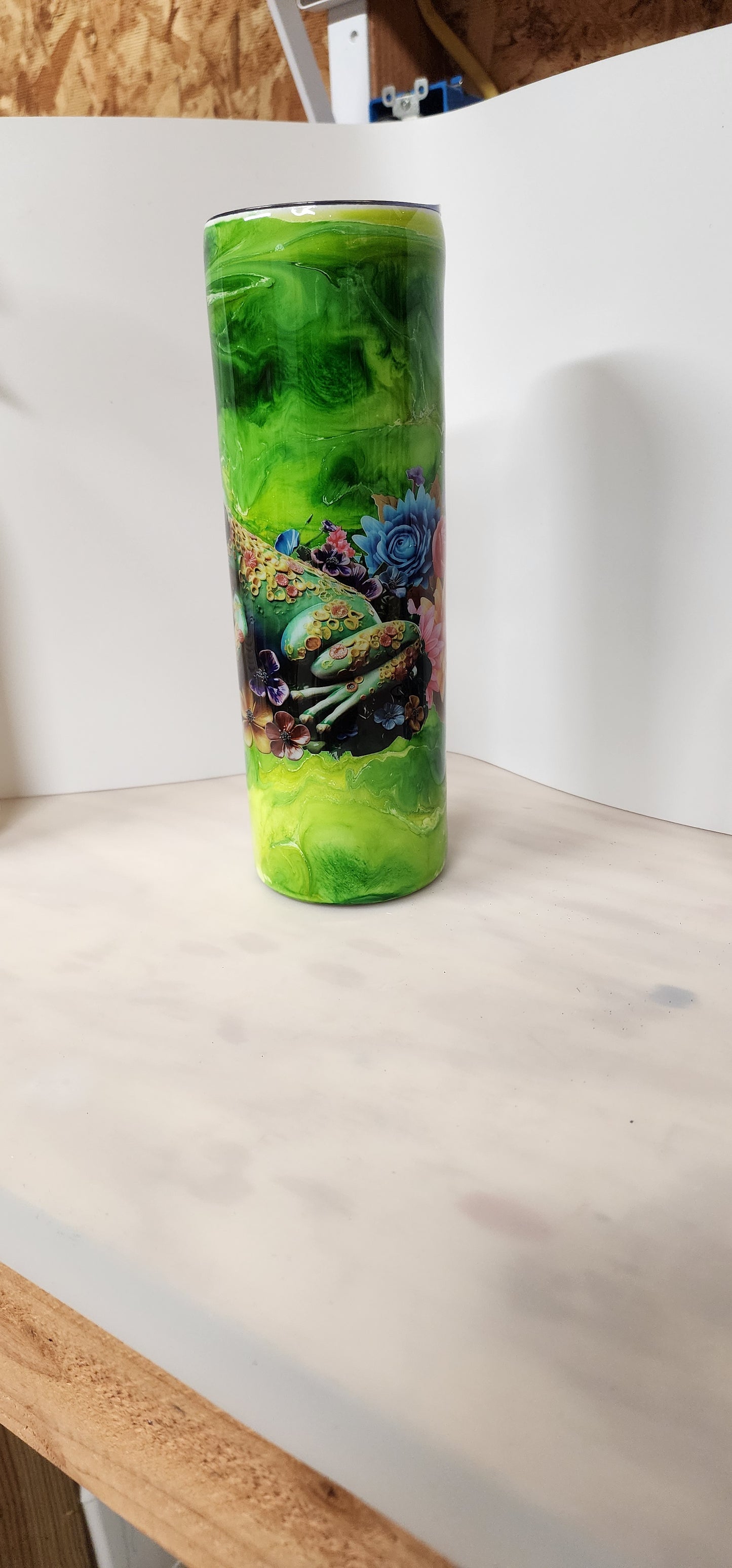 30z Frog and Flowers Stainless Steel insulated Tumbler